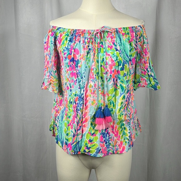 Lilly Pulitzer Sain Off The Shoulder Top in Catch the Wave. - Picture 5 of 10
